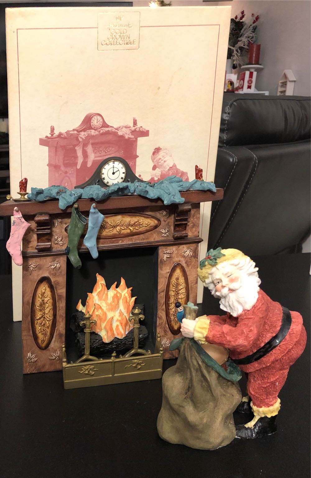 Filling The Stockings - The Night Before Christmas Collection (Santa Delivering Presents) ornament collectible - Main Image 3