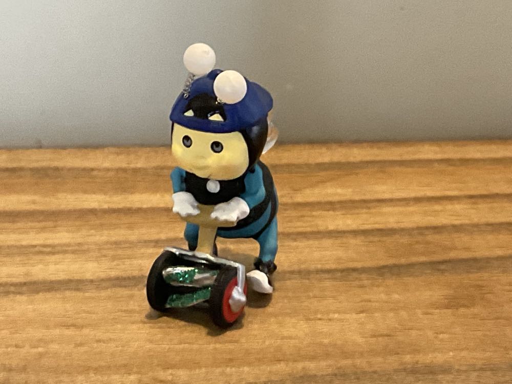 Milk Glass - Figural Bulb - Grapes