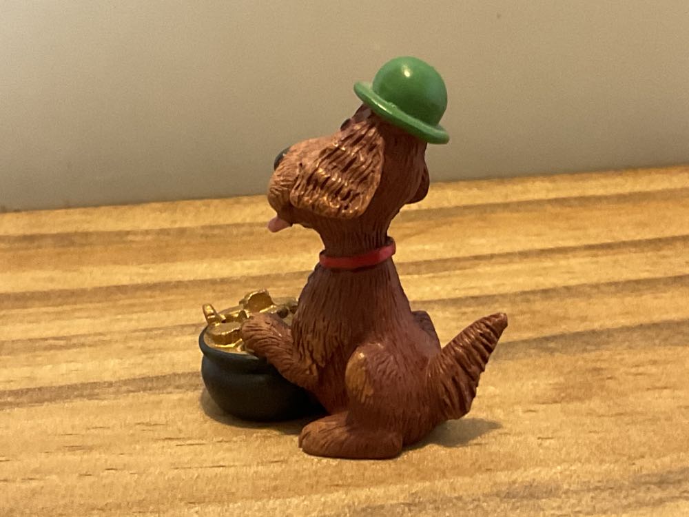 Irish Setter Dog With Pot Of Gold  (St Patricks Day) ornament collectible - Main Image 2