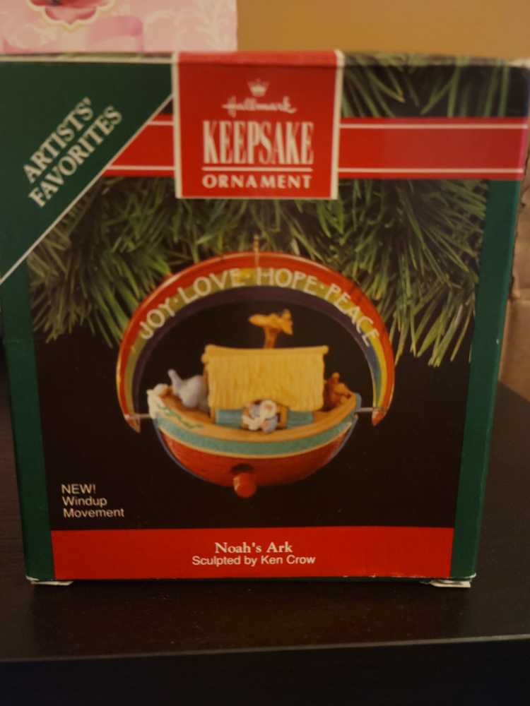 Cool Stocking Stuffer! Glass Snowman ...