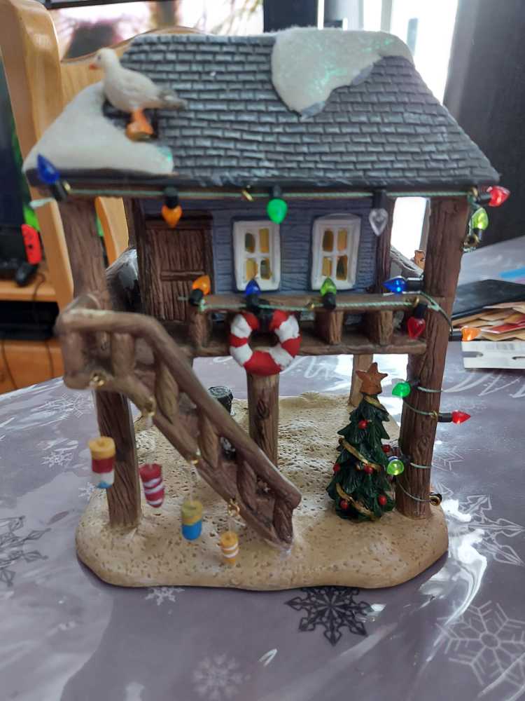 Hallmark Rudolph The Reindeer North Pole Christmas New