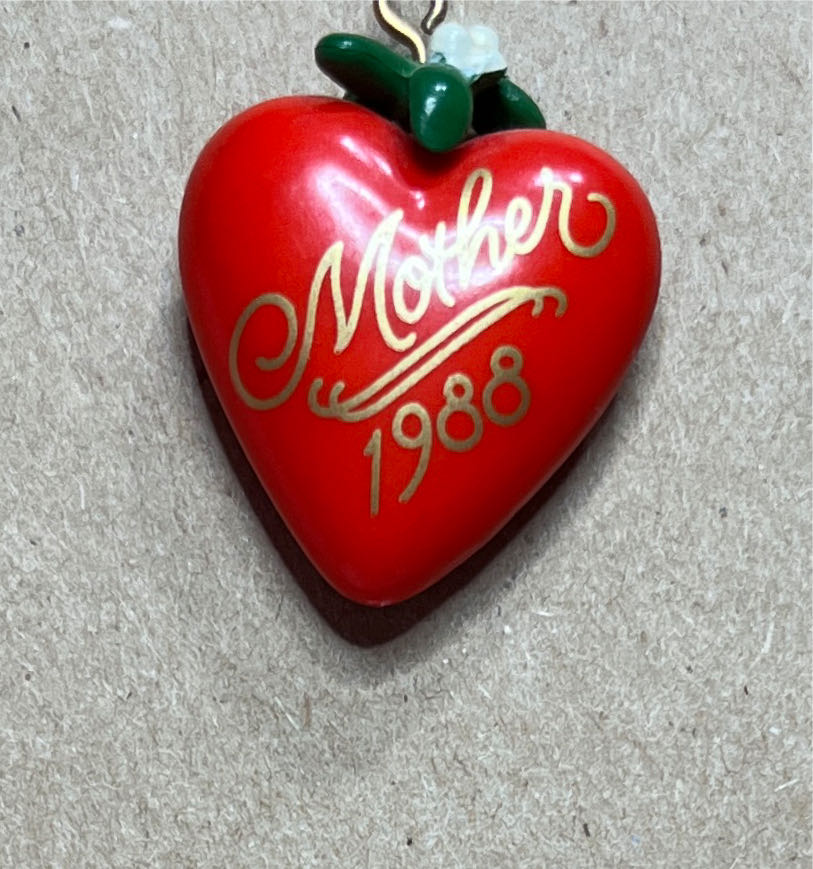 Mother - Dated 1988  ornament collectible - Main Image 3