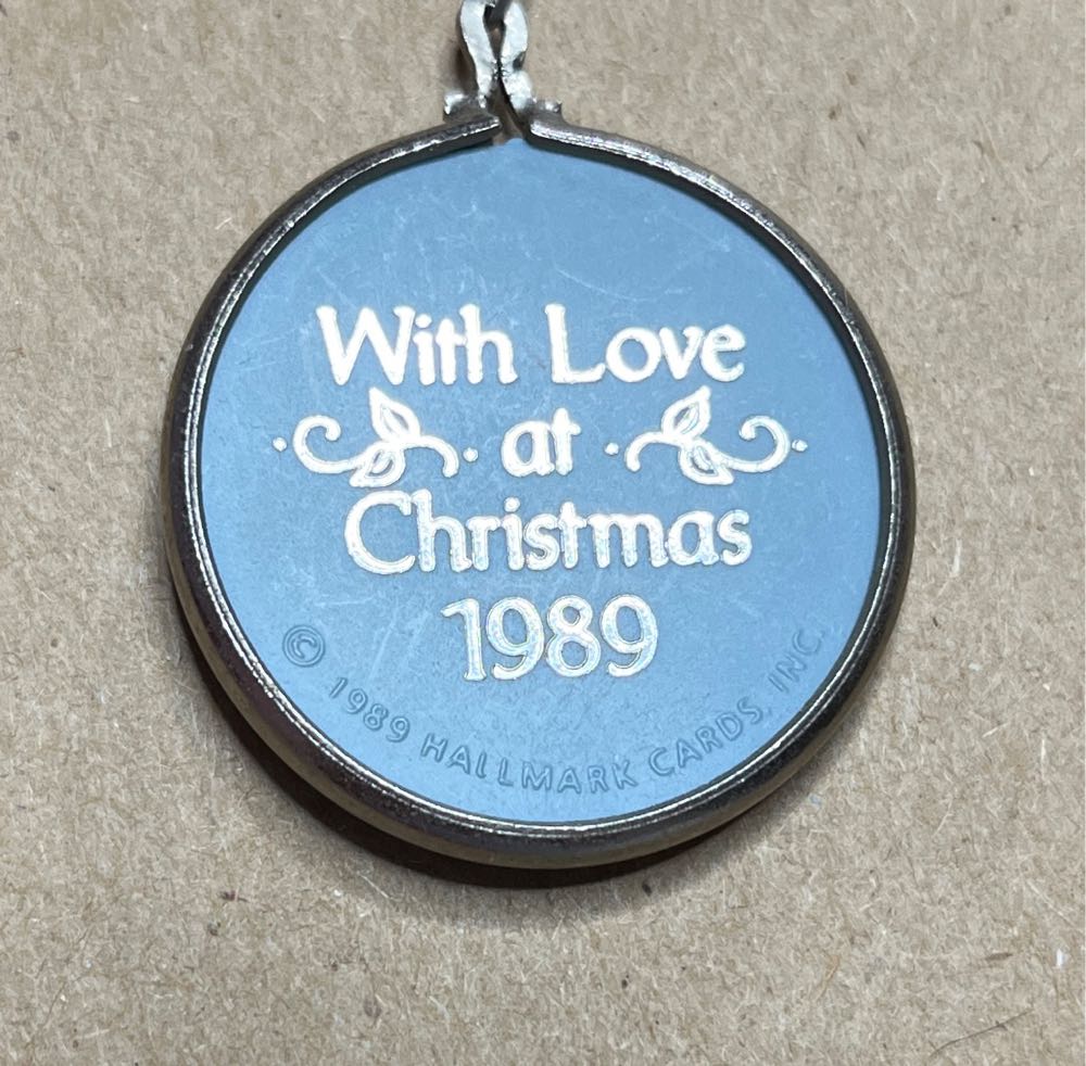 Mother Dated 1989  ornament collectible - Main Image 4