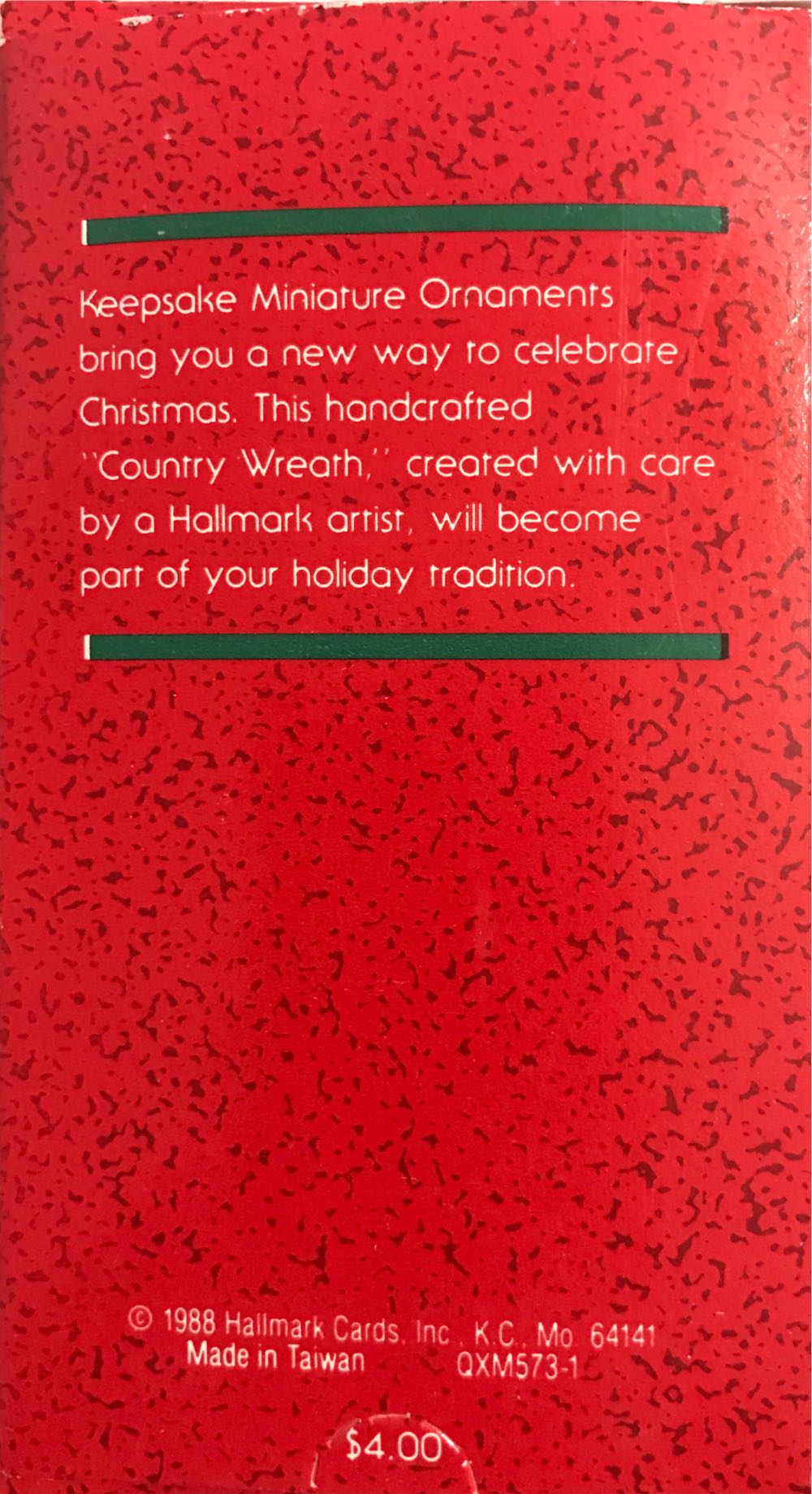 Miniature Country Wreath  ornament collectible - Main Image 3