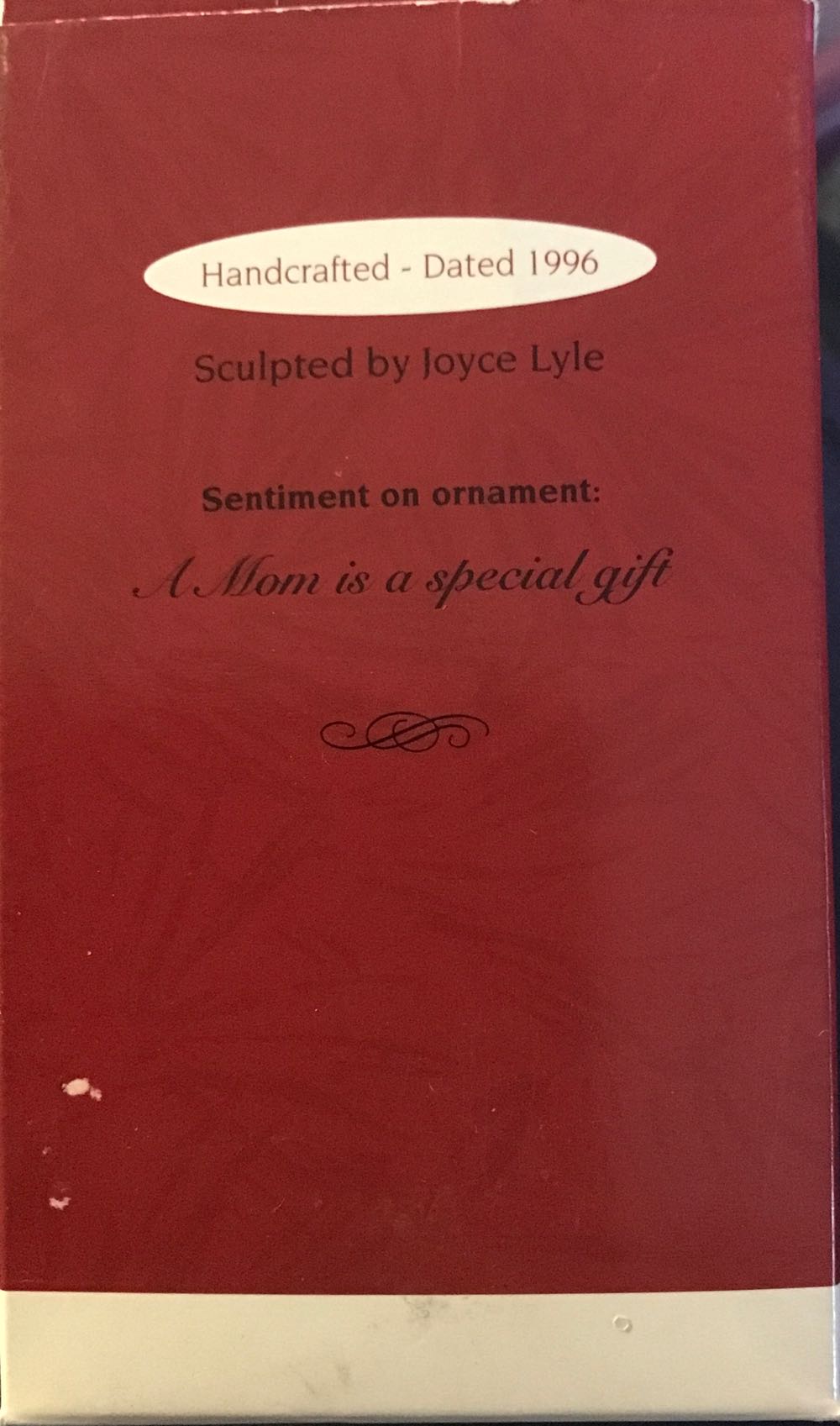 Hallmark A Mom Is A Keepsake Ornament - Mom And Dad (Family) ornament collectible [Barcode 015012305722] - Main Image 3