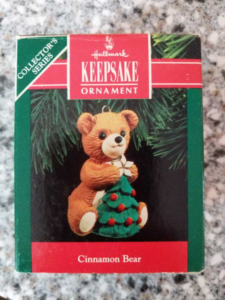 Hallmark Disney Tim Burton’s The Nightmare Before Christmas Zero Christmas Ornament Multicolor 0002hcm9436