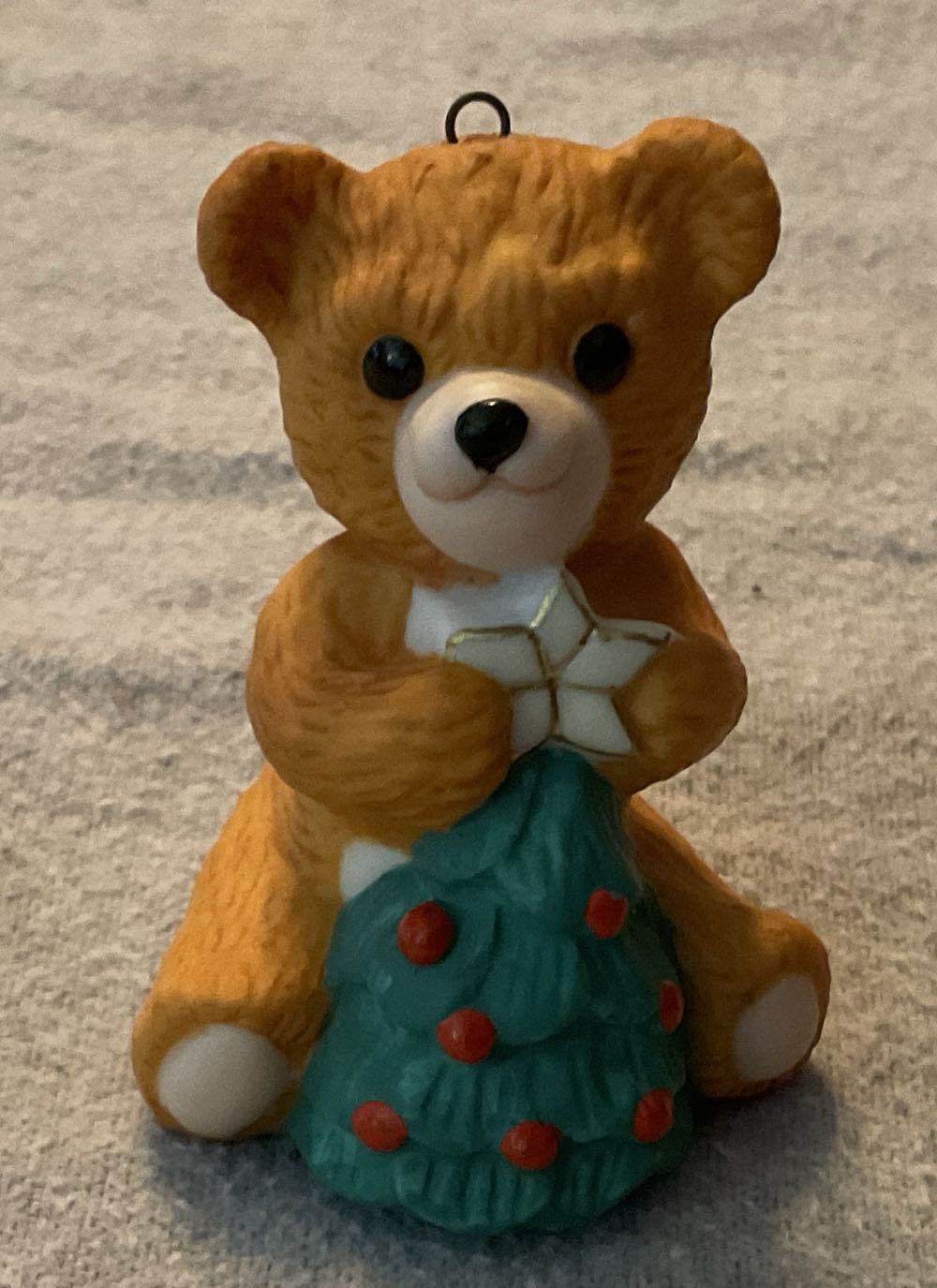 Cinnamon Bear #8 - Porcelain Bear (Bear) ornament collectible [Barcode 070000027444] - Main Image 3