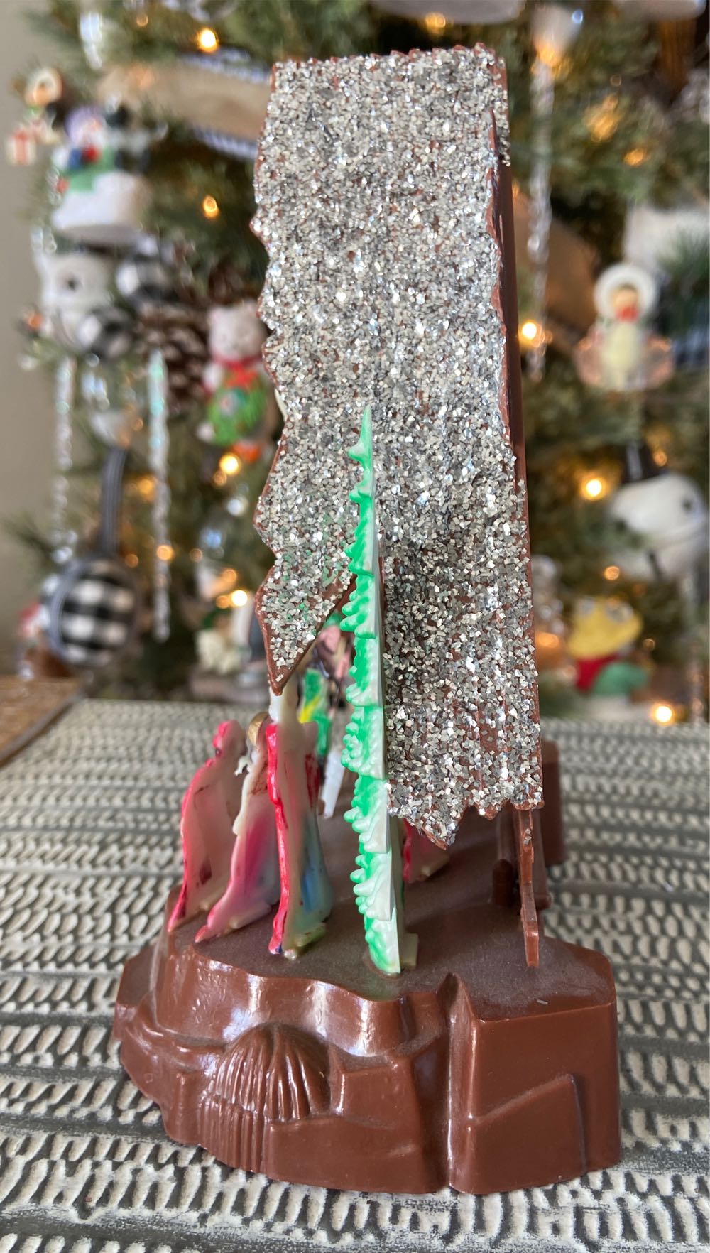 Christmas Nativity. Vintage. Plastic.  ornament collectible - Main Image 2