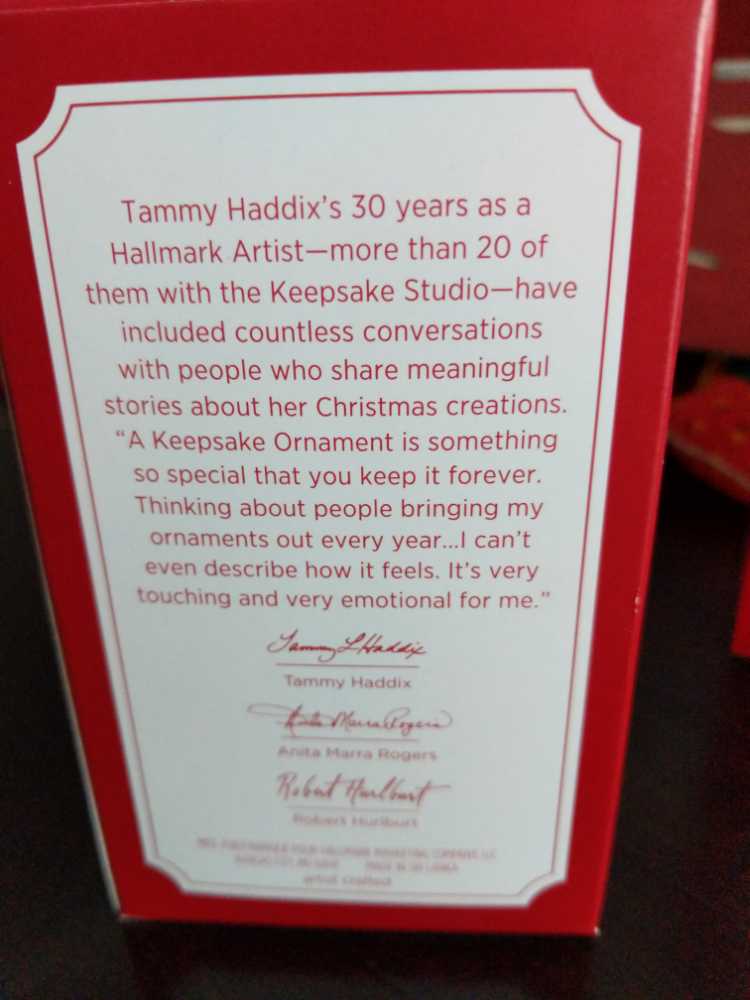 That’s Snow Sweet! - Member Exclusive ornament collectible - Main Image 2