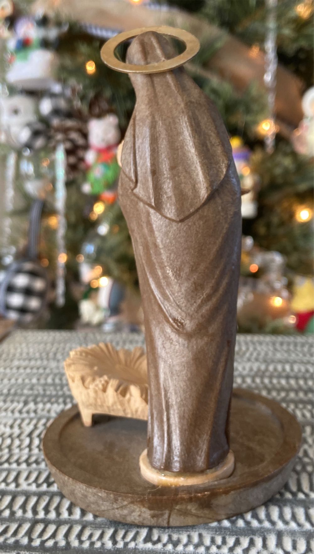 Christmas Nativity. Plastic. Baby Jesus & Mary.  ornament collectible - Main Image 3