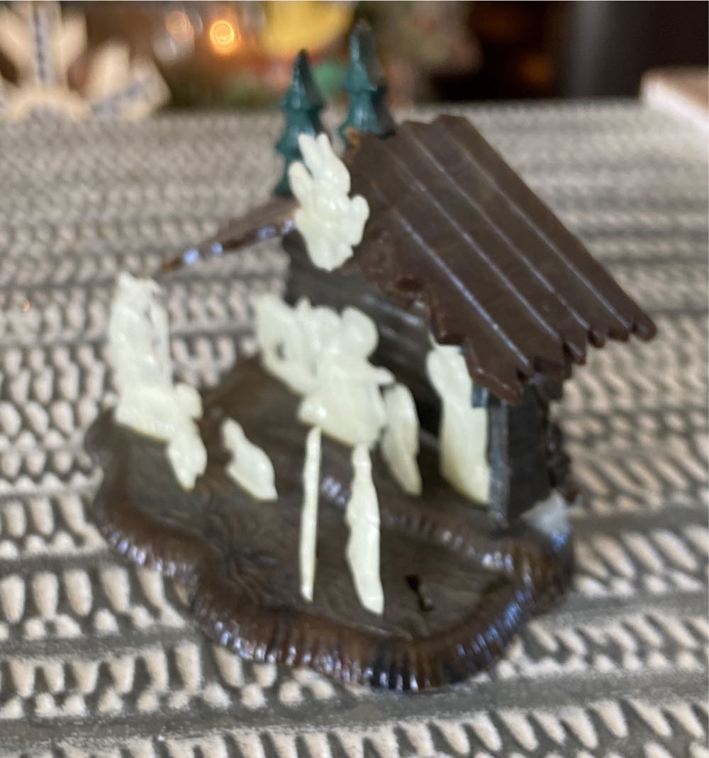 Christmas Nativity. Vintage. Plastic.  ornament collectible - Main Image 2