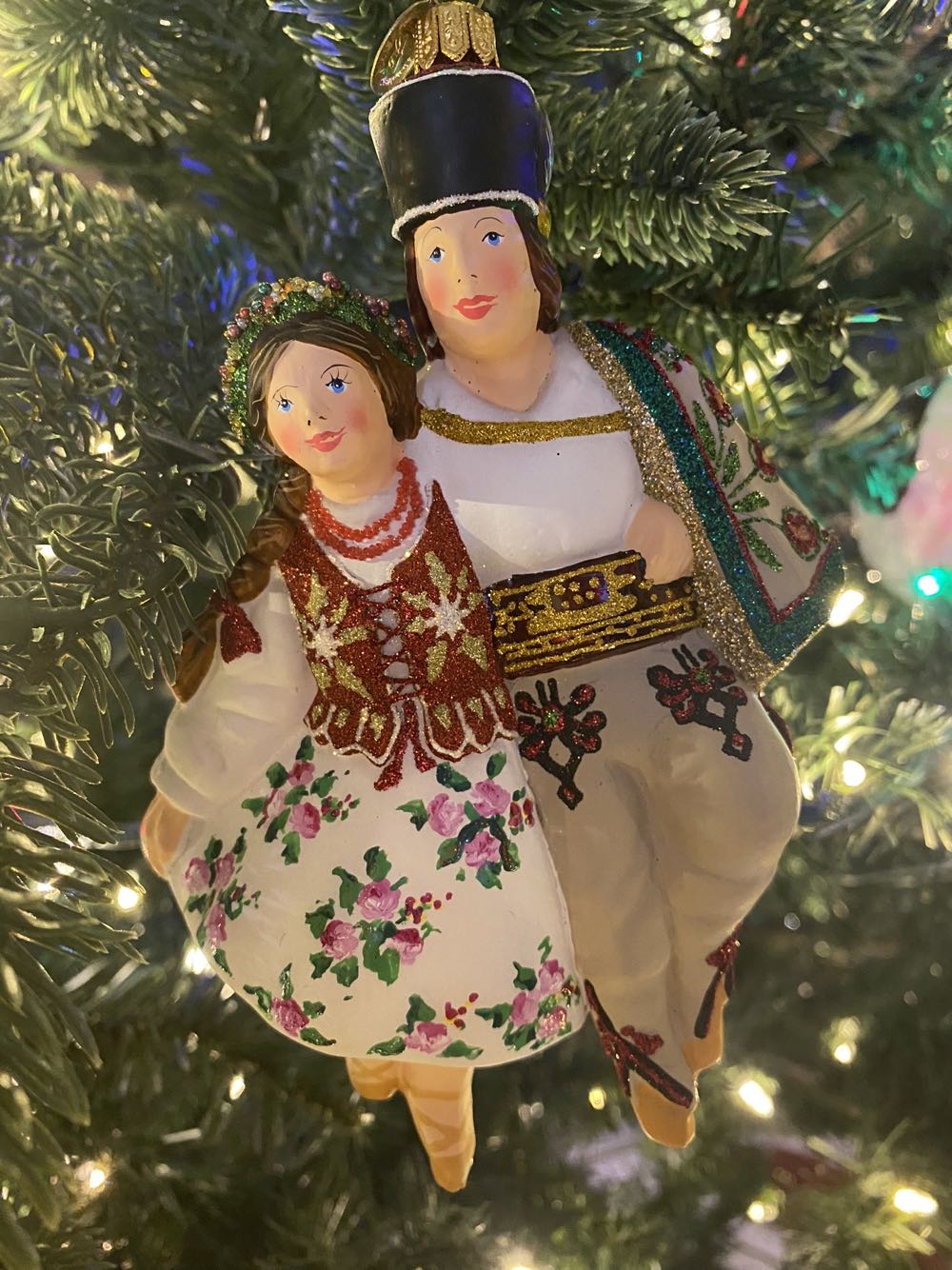 Zakopane Highlander Couple (white) / Para Góralska (biała)  ornament collectible - Main Image 3