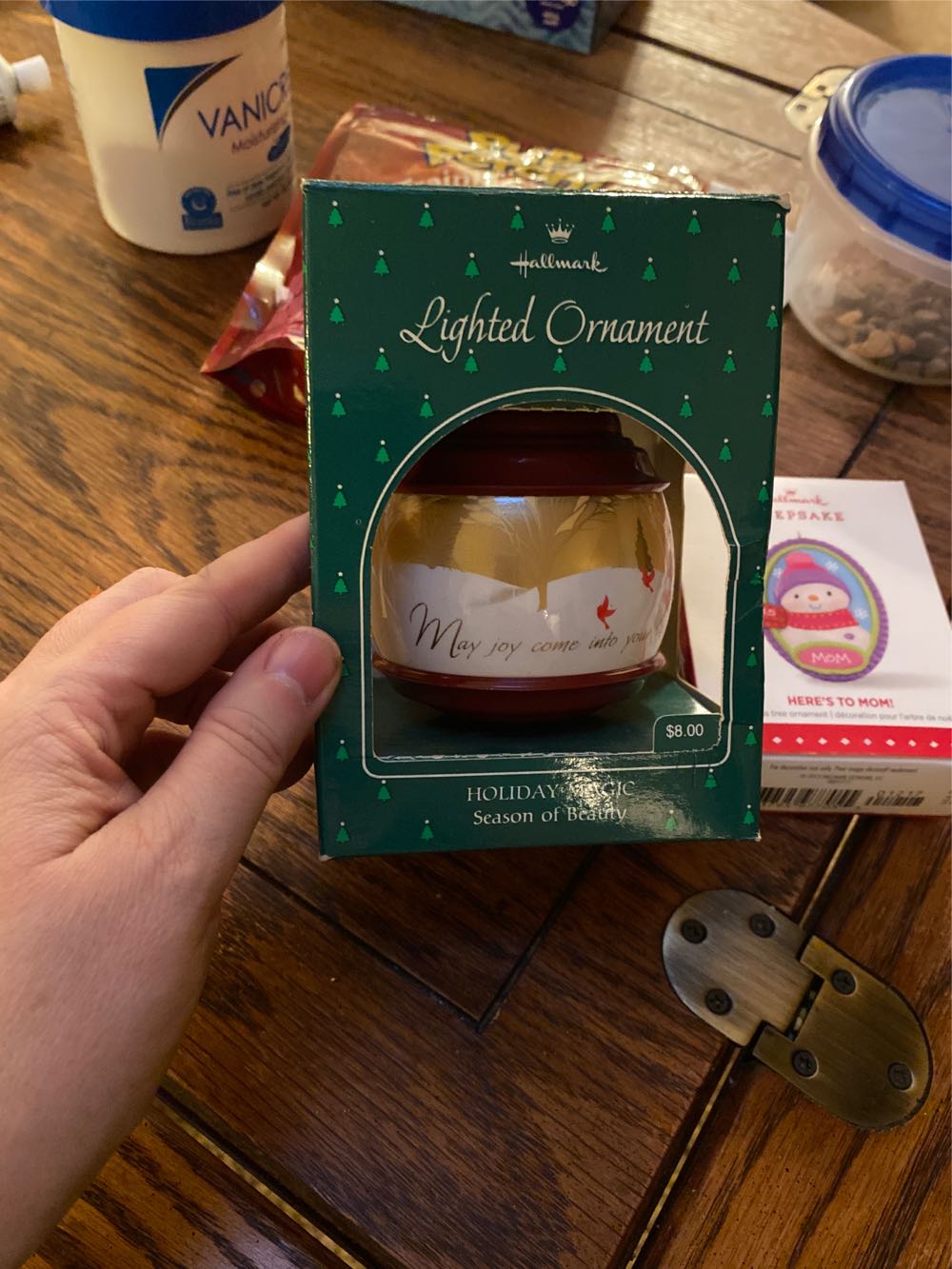 Knee Hugger Elf - Red Green Trim