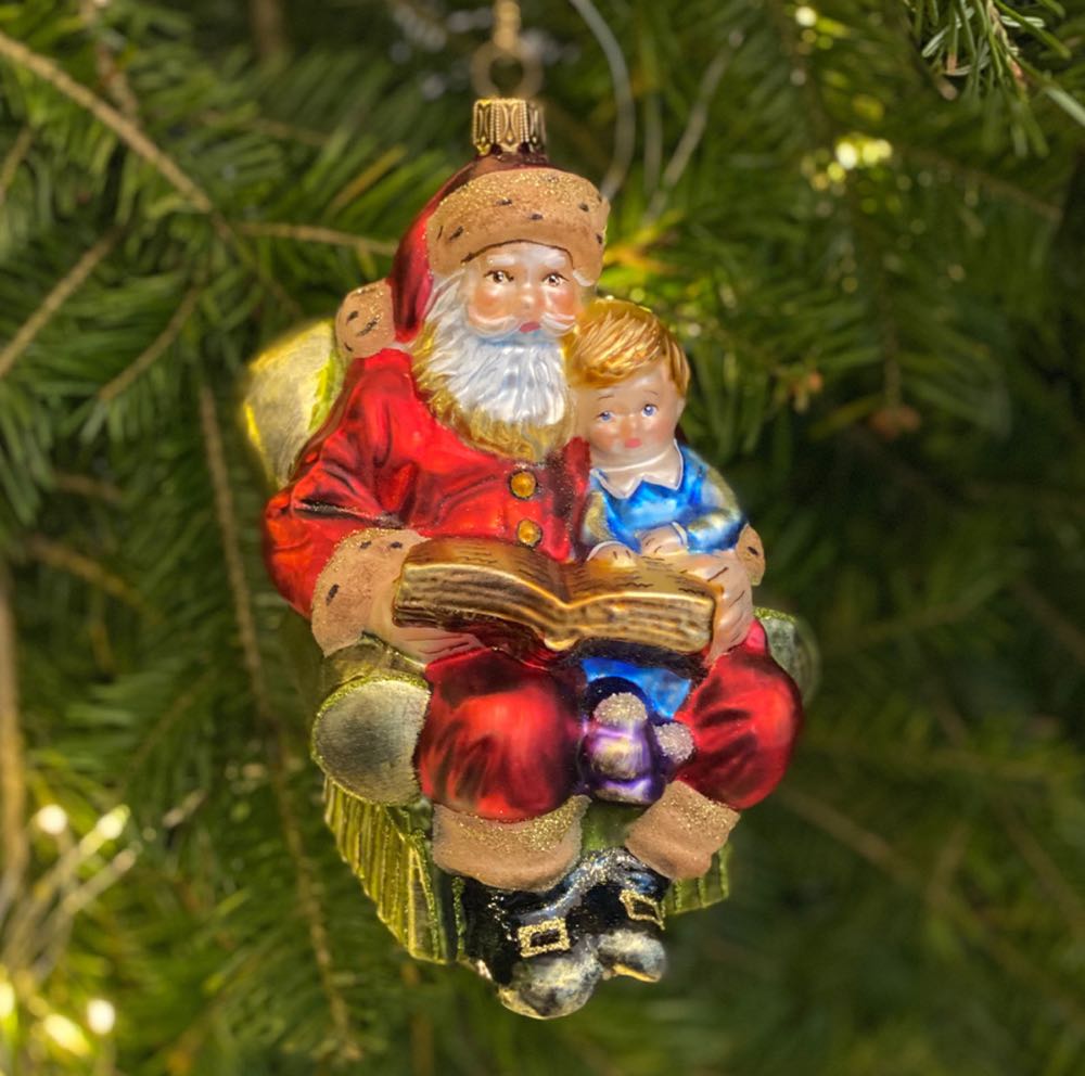 Santa On A Chair / Mikołaj Z Dzieckiem Na Fotelu - Kolekcja Wiktoriańska ornament collectible - Main Image 1