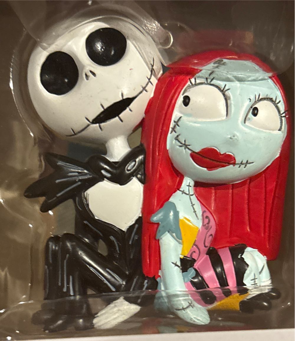 Hallmark Ornament: The Nightmare Before Christmas - Jack Skellington & Sally - Disney Tim Burton’s The Nightmare Before Christmas (Hallmark Keepsake) ornament collectible [Barcode 763795733422] - Main Image 3