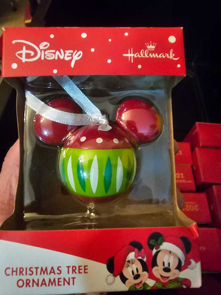 Knee Hugger Elf - Red Sparkles