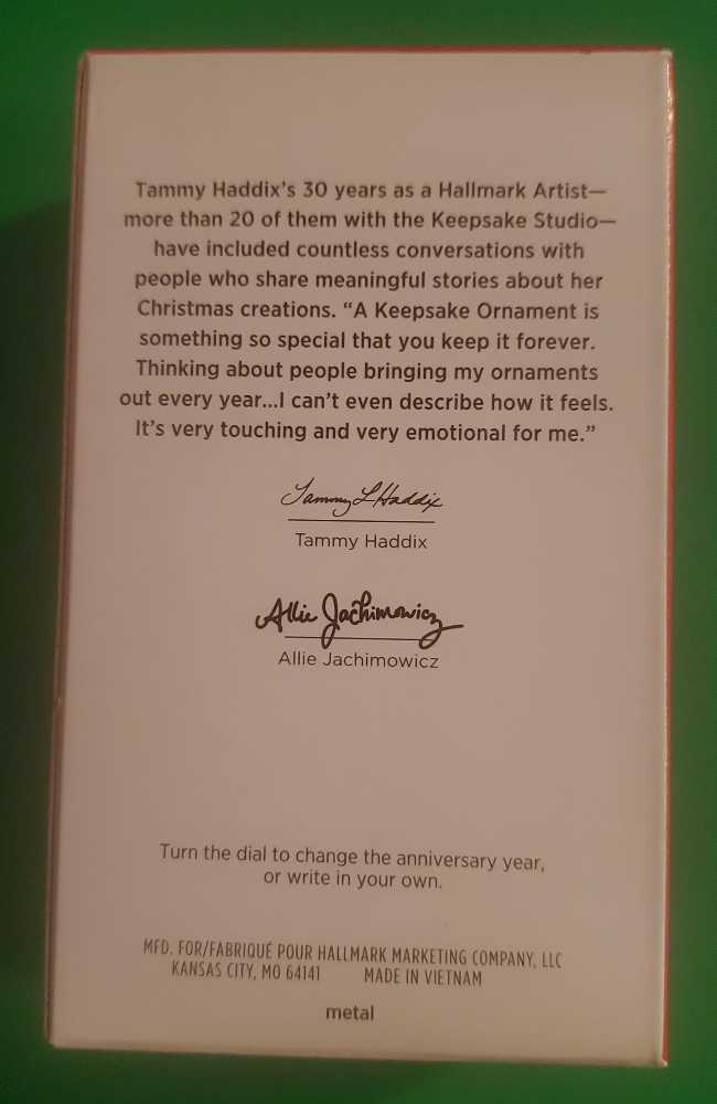 Our Anniversary Lock And Key Metal - Couples (Hearts) ornament collectible [Barcode 763795726615] - Main Image 2