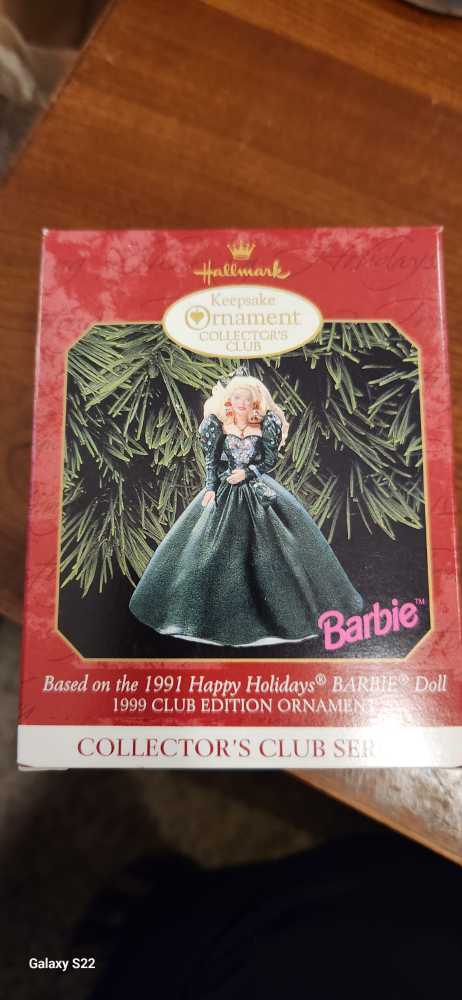 1999 Club Edition - Barbie Collector’s Club Series (Holiday Barbie Series) ornament collectible - Main Image 2