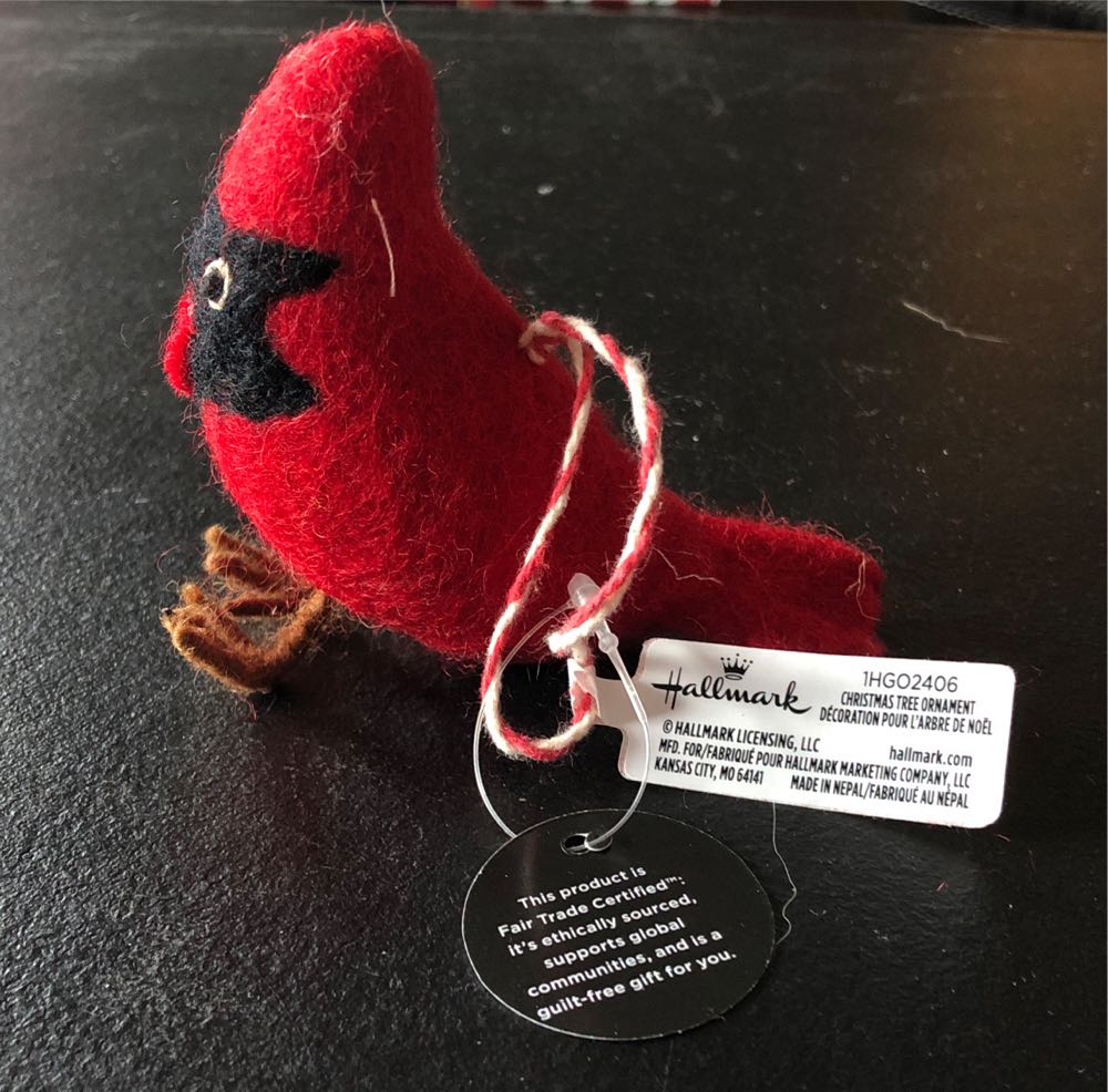 Red Cardinal  (Birds) ornament collectible [Barcode 763795610211] - Main Image 4