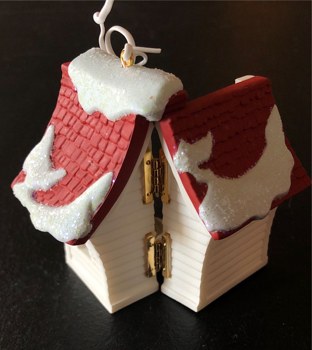 Peep Inside  (Birds) ornament collectible - Main Image 3