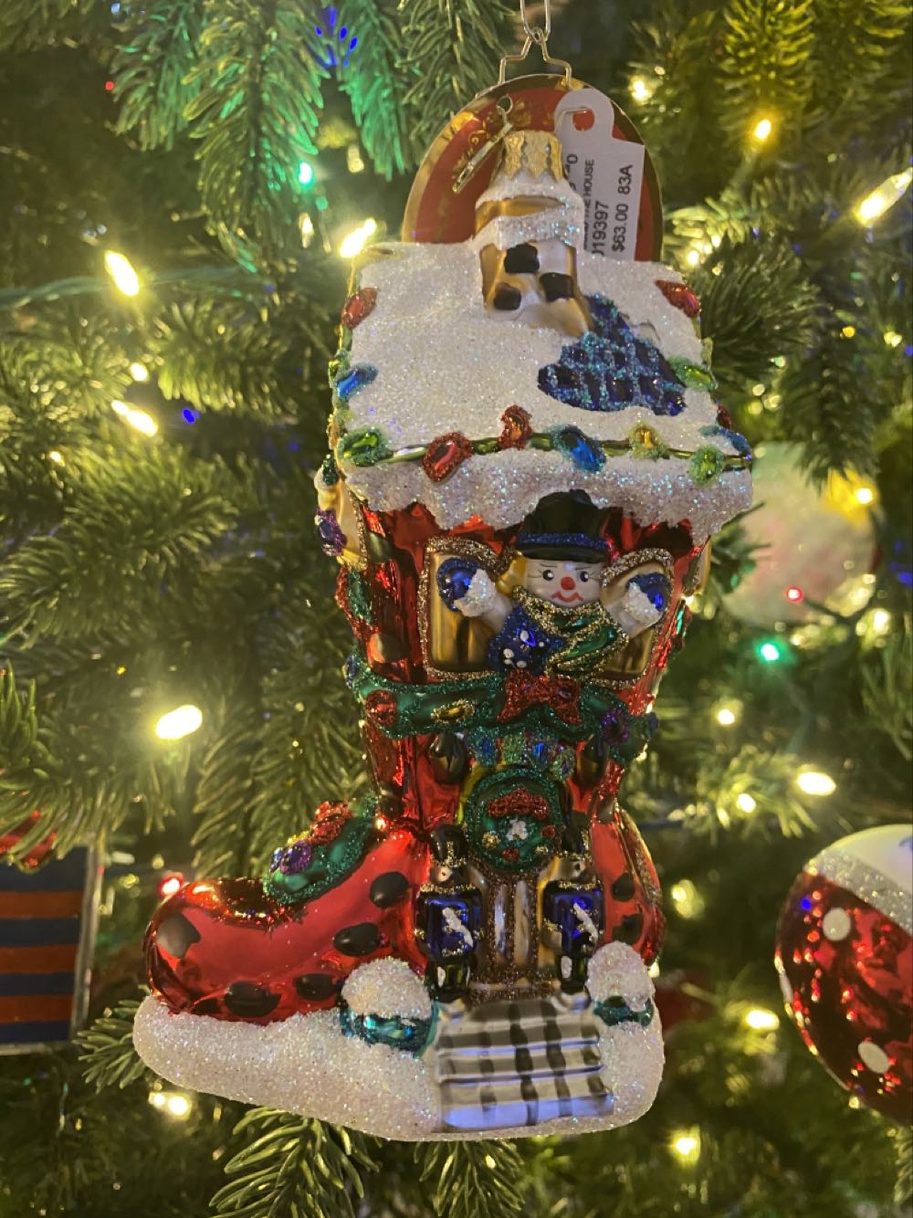 Kicking Around The House  ornament collectible - Main Image 4