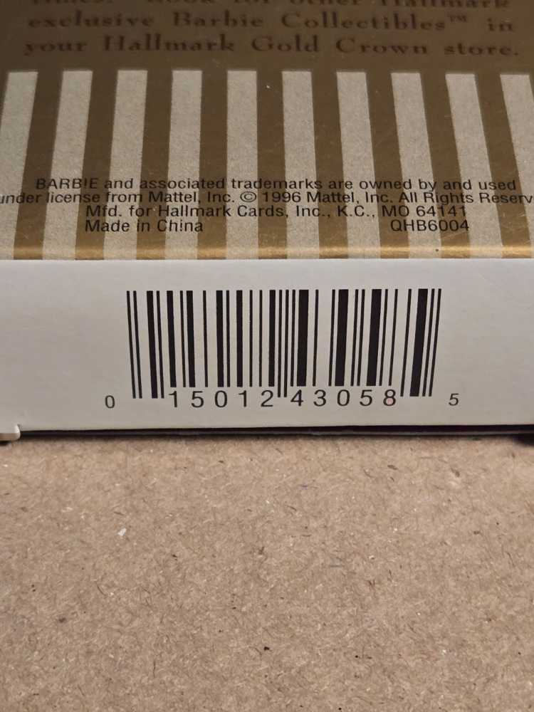 Victorian Elegance Barbie Ornament - Barbie (Barbie) ornament collectible [Barcode 015012430585] - Main Image 3