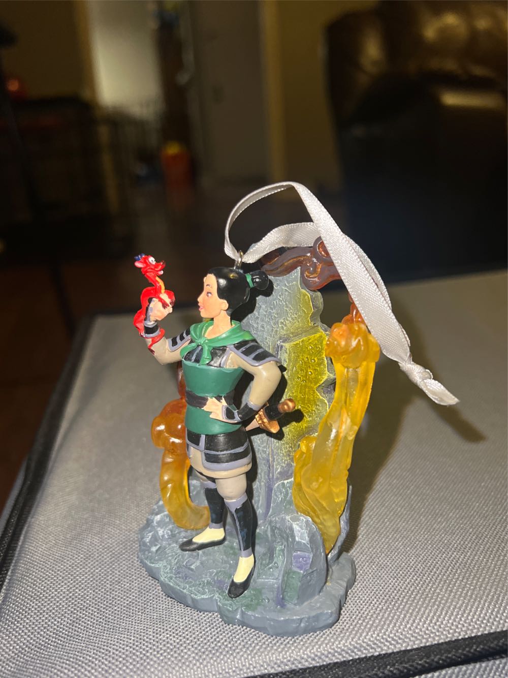 Mulan  ornament collectible - Main Image 3