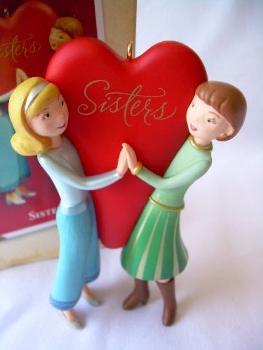 Sisters 2004 - Sisters (Family) ornament collectible [Barcode 015012815481] - Main Image 1