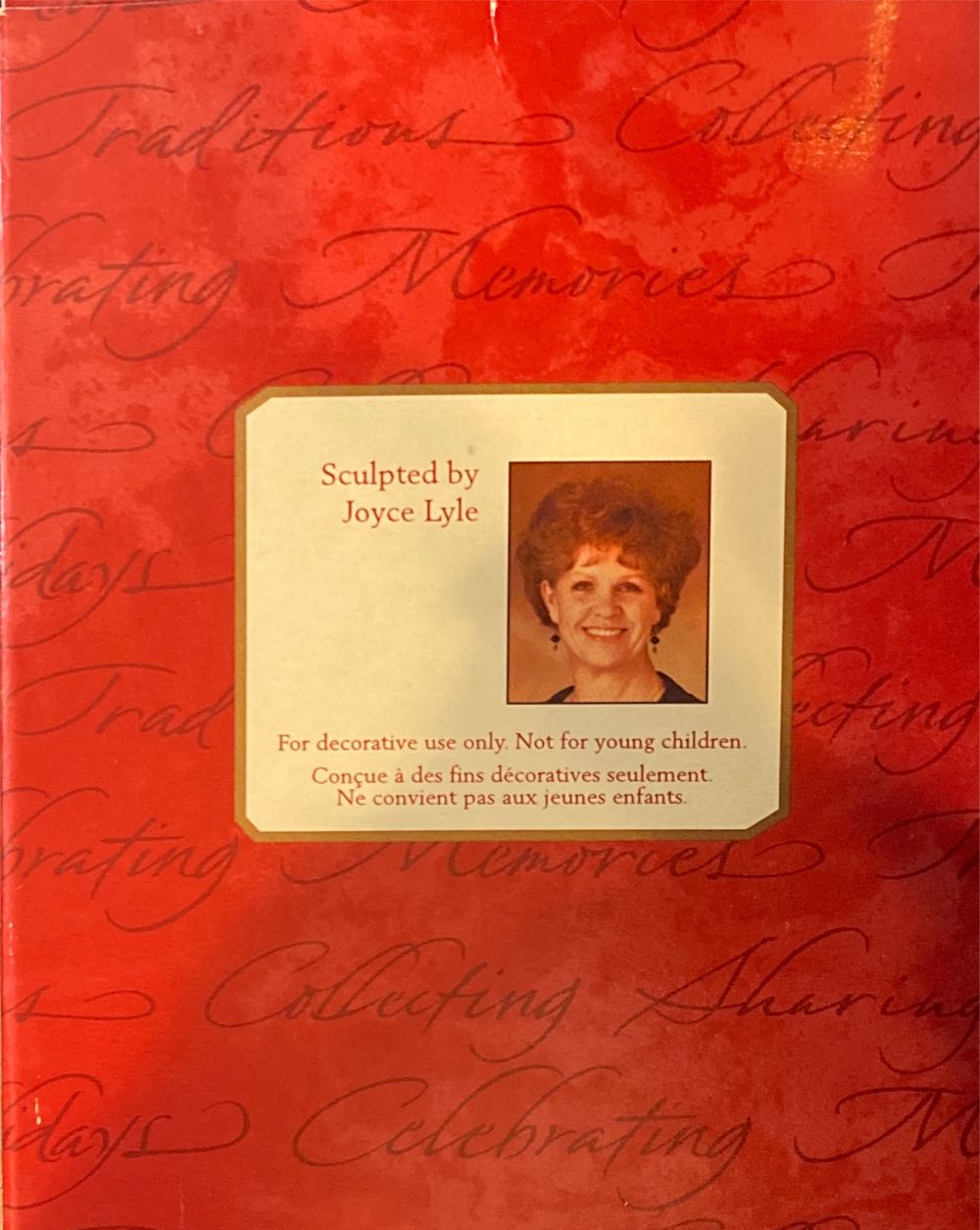 Our Family  ornament collectible [Barcode 015012614046] - Main Image 3