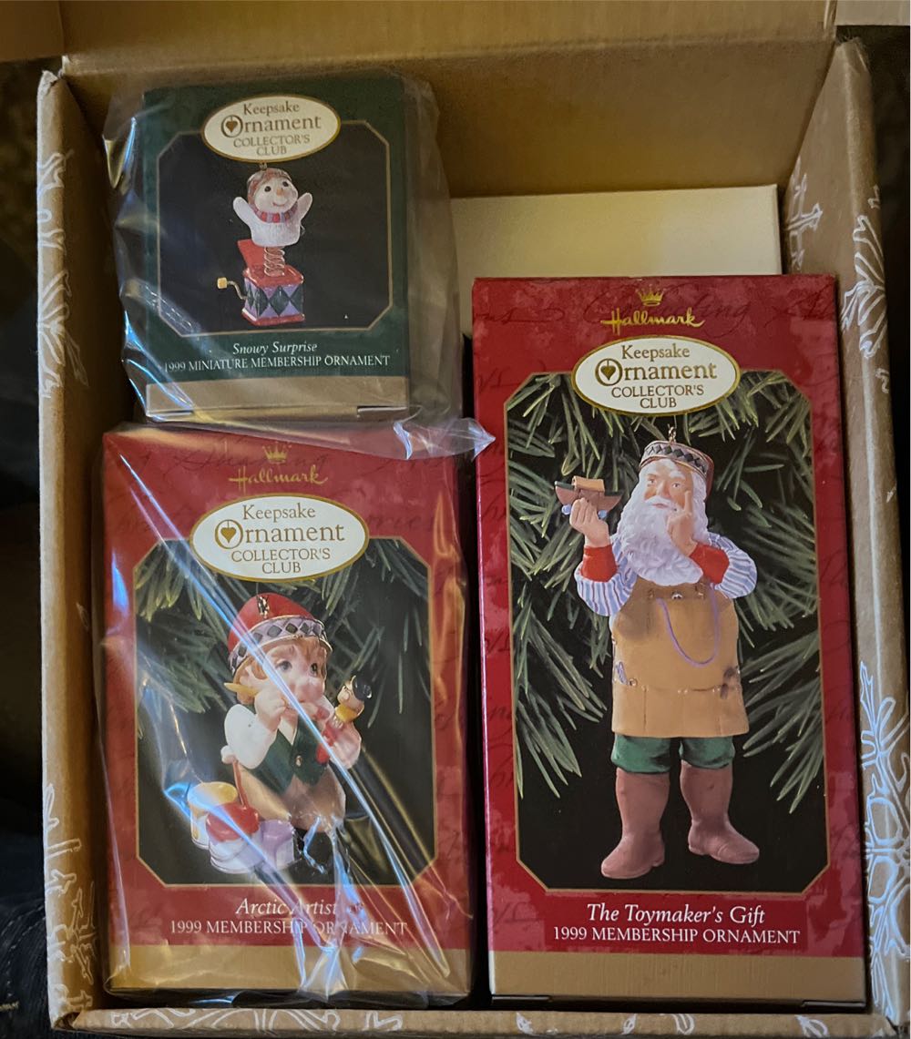 1999 Membership Kit  (Membership Piece) ornament collectible [Barcode 015012541557] - Main Image 2