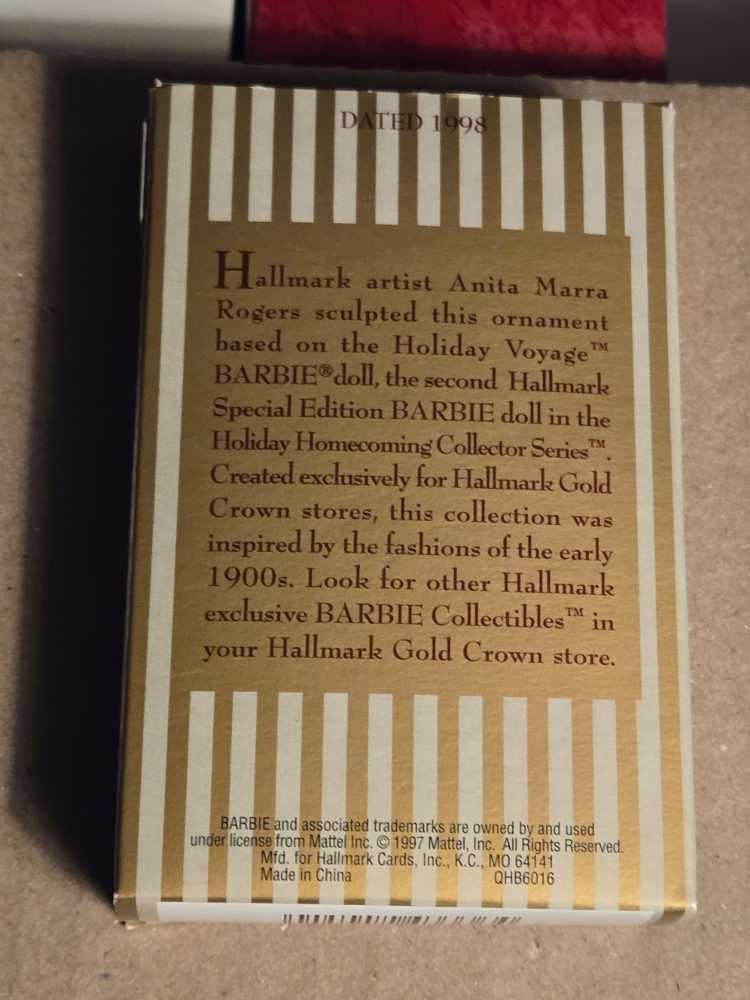 Barbie: Holiday Voyage Barbie - Barbie Homecoming Collection (Barbie) ornament collectible [Barcode 015012433364] - Main Image 2