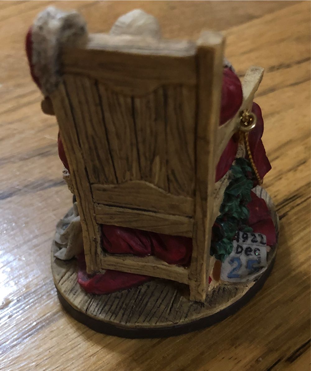 The Day After Christmas - Norman Rockwell’s Celebration Of Santa (Santa) ornament collectible - Main Image 2