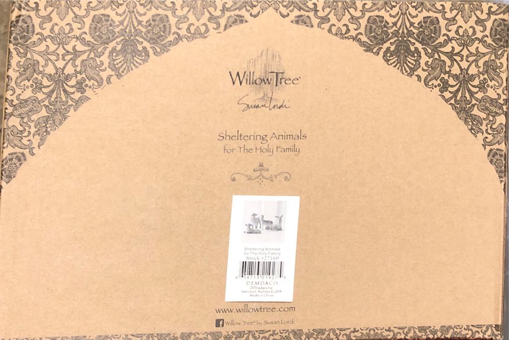 Sheltering Animals For The Holy Family - Willow Tree Susan Lordi (Nativity) ornament collectible [Barcode 638713219275] - Main Image 2