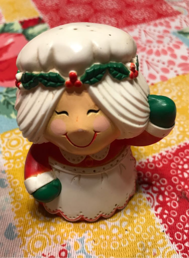 Hallmark Fortnite Loot Llama Christmas Ornament