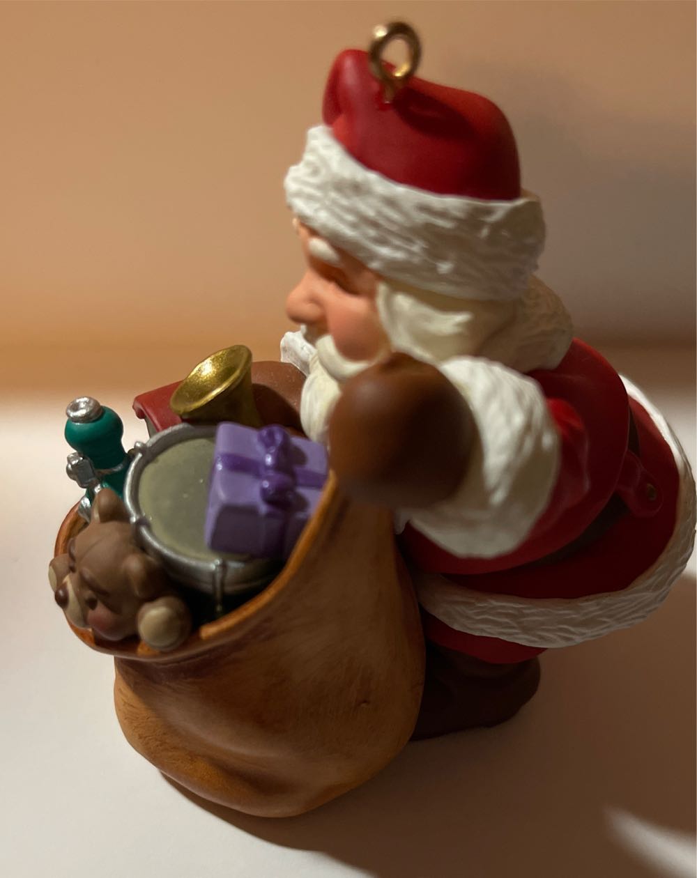 Santa’s Magic Sack - Santa (Magic) ornament collectible - Main Image 3