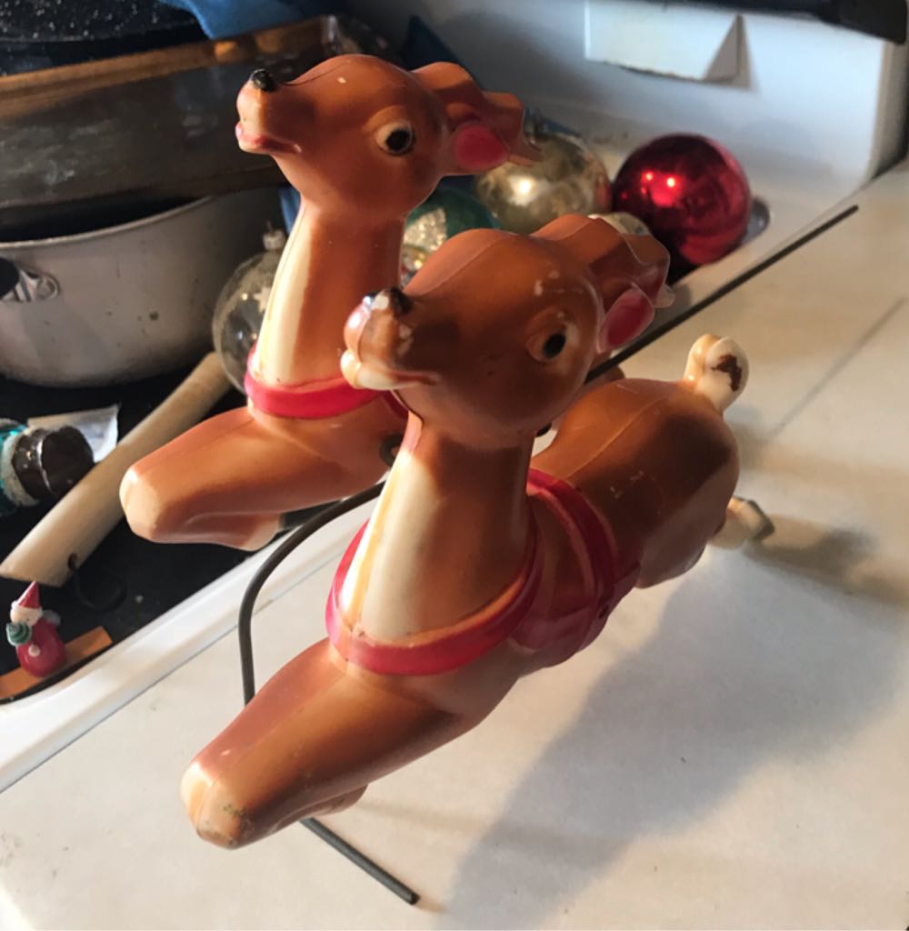 Empire - Christmas - Santa In Sleigh & Reindeer - Santa (Blow Mold) ornament collectible - Main Image 2