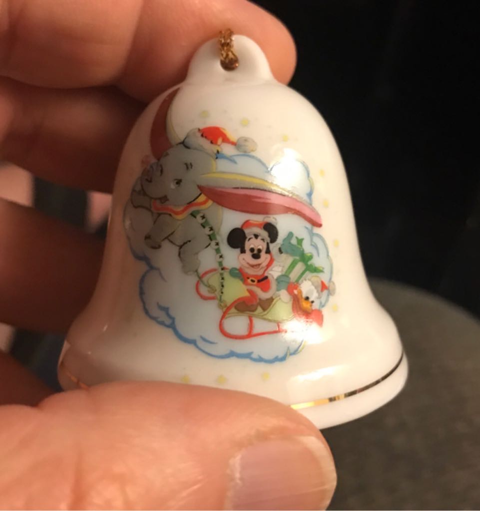 Grolier - Disney Bell #004 - Disney Collectible Bells (Collectable Series) ornament collectible - Main Image 1