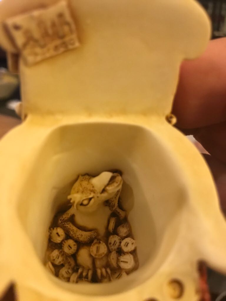 Harmony Kingdom - 1998 - Jingle Bell Rock - Timed Editions (Holiday) ornament collectible - Main Image 2