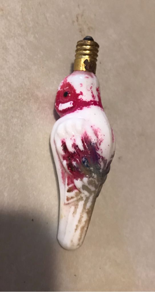 Milk Glass - Figural Bulb - Parrot - Bird (C7 Light Bulb) ornament collectible - Main Image 2