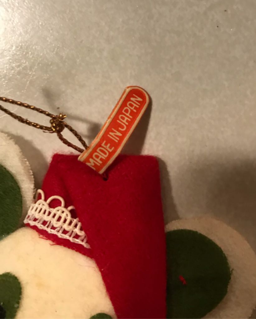 Flocked - Santa Mouse - Santa (Animals) ornament collectible - Main Image 2