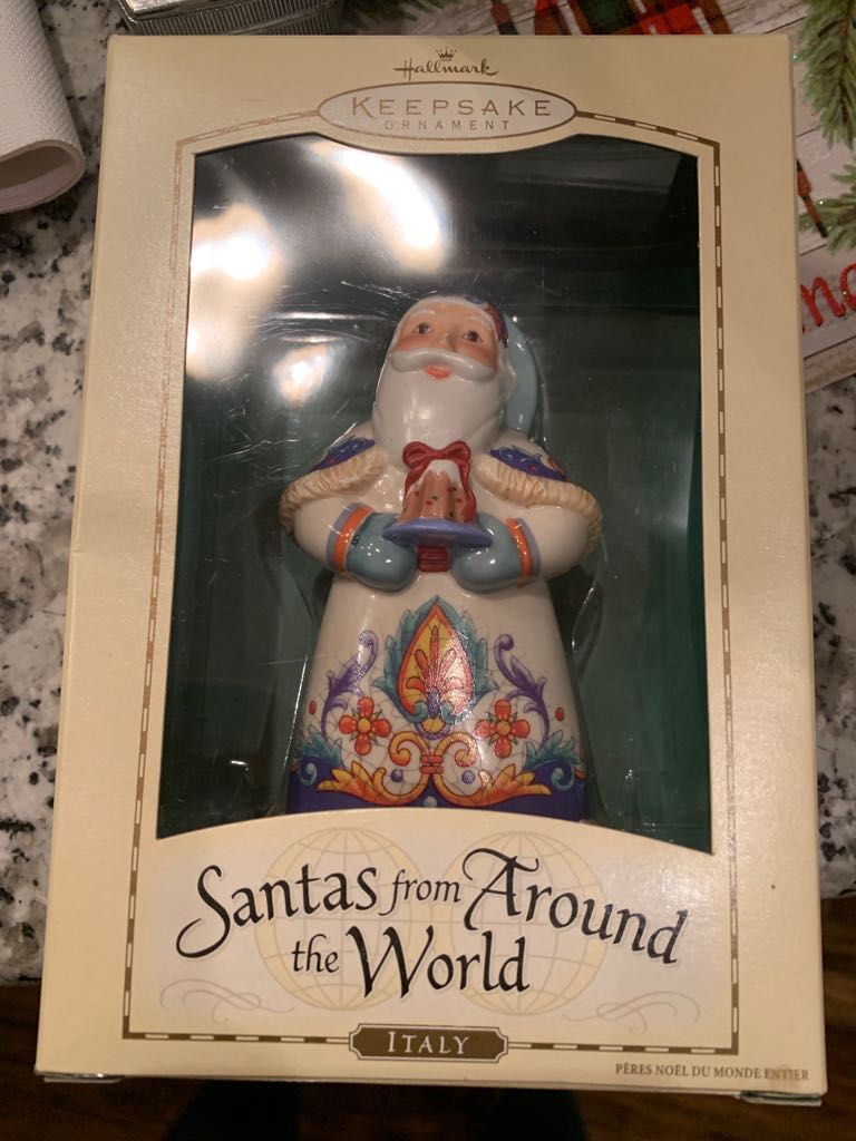 Santas From Around The World - Italy - Santas From Around The World (Collection) ornament collectible - Main Image 2