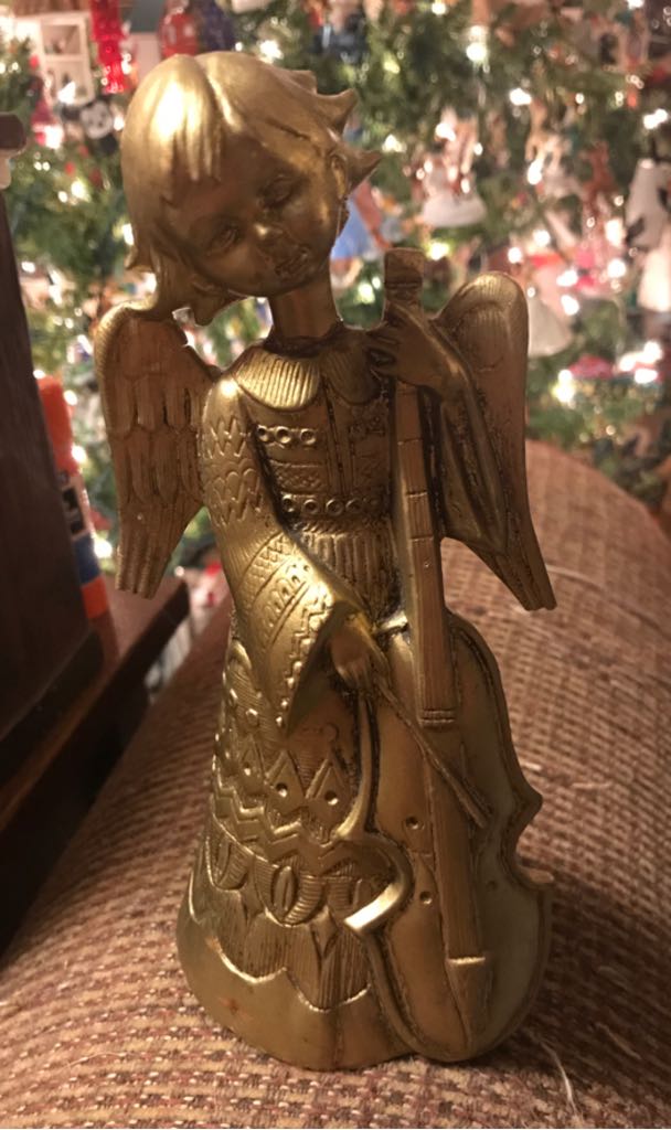 Miller - (Set 1) - Shepherd - Kneeling - With Lamb