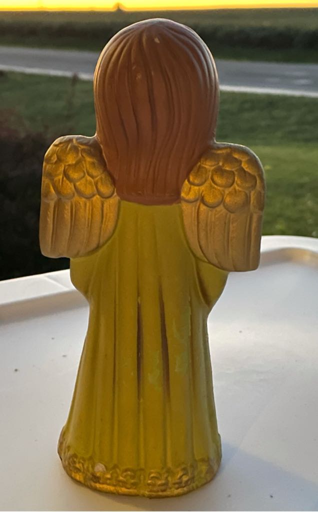 Ardco - Angel - Singing - Book - Olive - Angel (Music) ornament collectible - Main Image 2