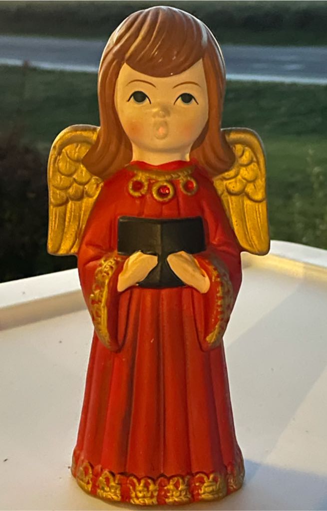 Red Pickup Trucks & Signs