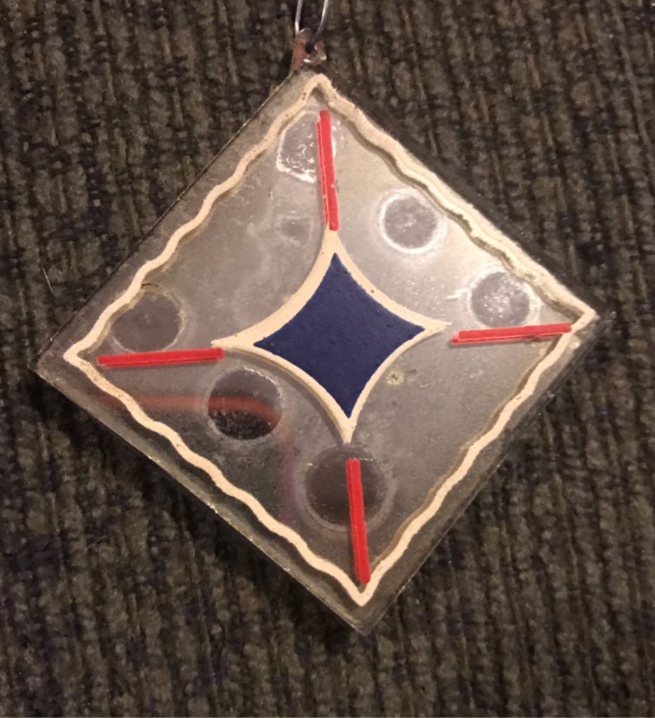 Mirrorette - Santa/Diamond  ornament collectible - Main Image 2