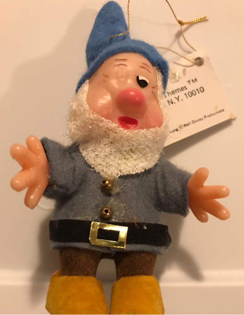 Peace Sign Hand Ornament