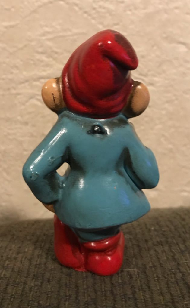 Paper Mache - Elf - With Pipe  (Elf) ornament collectible - Main Image 2