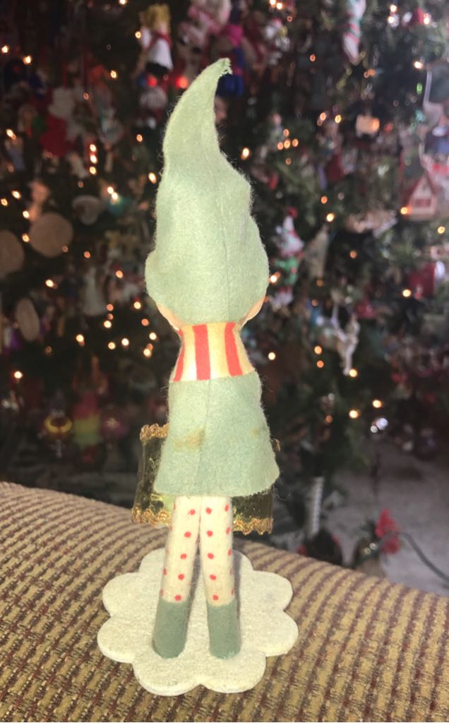 Elf Playing Drum - Knee Hugger (Elf) ornament collectible - Main Image 2