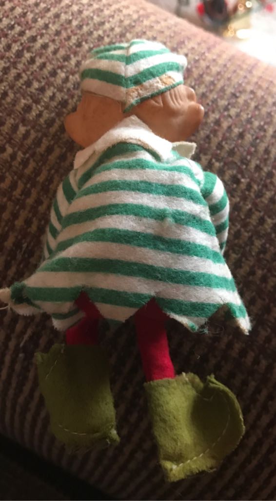 Knee Hugger Elf - Green Stripes/Red Pants - Knee Hugger (Elf) ornament collectible - Main Image 2