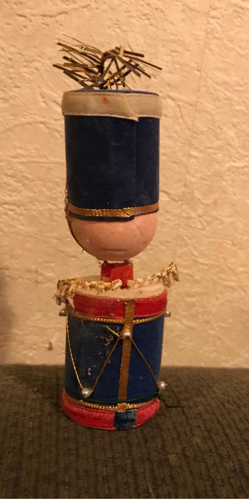 Flocked - Marching Band - Drummer - Blue, Red, Gold - Drummer (Marching Band) ornament collectible - Main Image 2